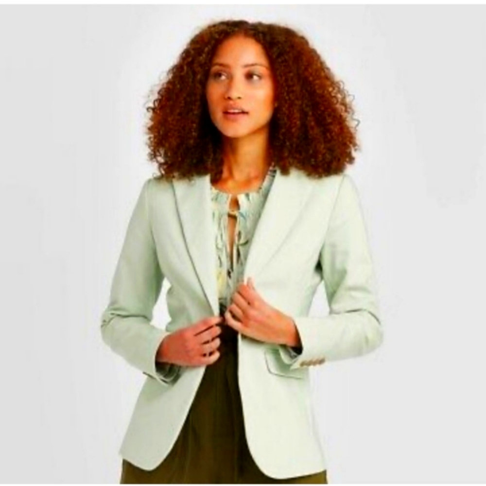 NWOT a new day Mint Suit Set